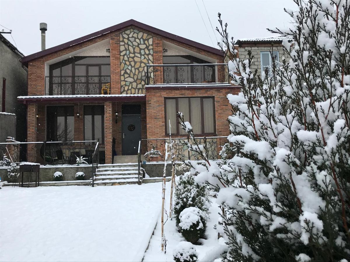 Lile Hotell Telavi Eksteriør bilde